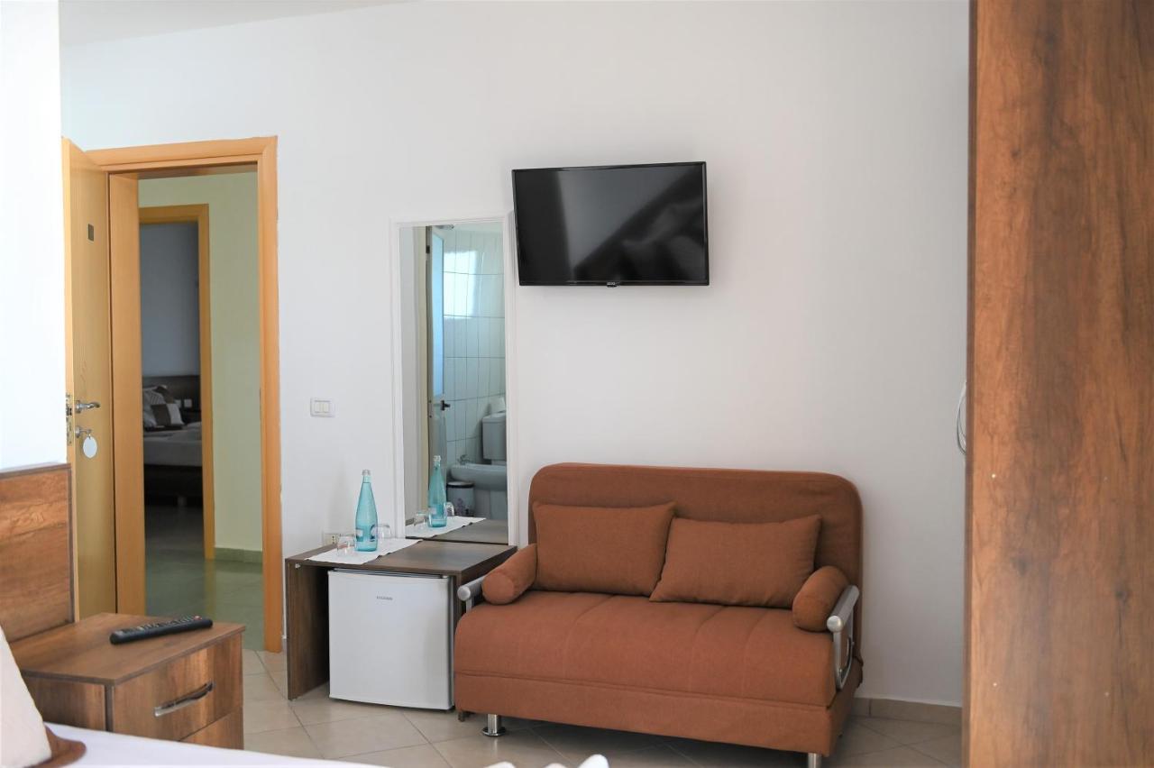 Vila Oxinn Kryemëdhej Esterno foto