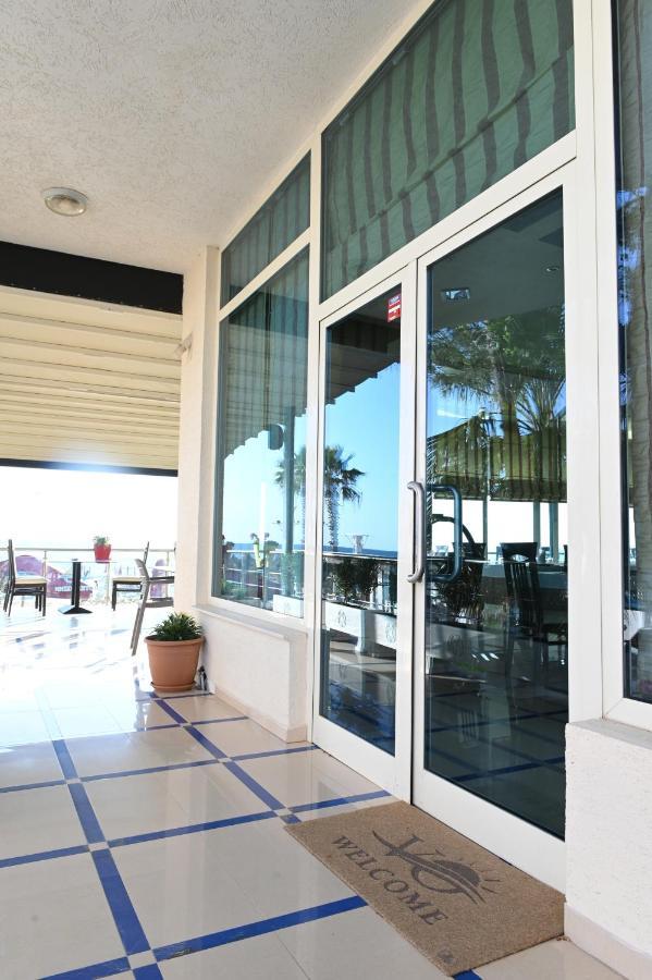 Vila Oxinn Kryemëdhej Esterno foto