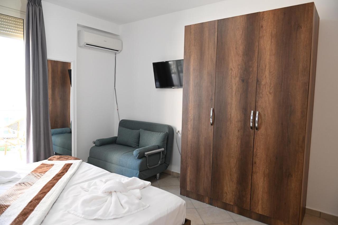 Vila Oxinn Kryemëdhej Esterno foto