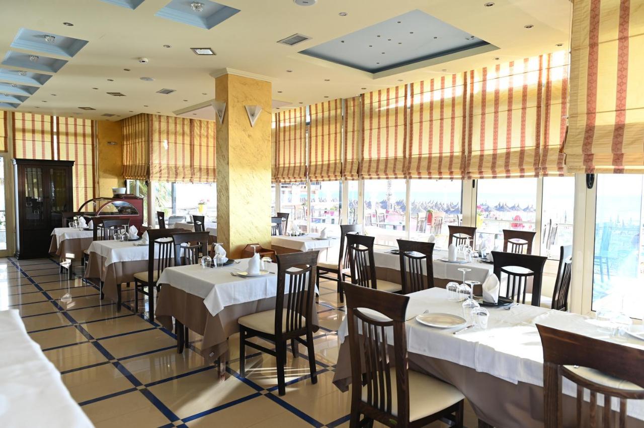 Vila Oxinn Kryemëdhej Esterno foto