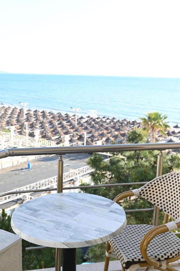Vila Oxinn Kryemëdhej Esterno foto