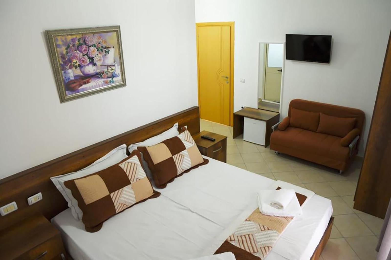 Vila Oxinn Kryemëdhej Esterno foto